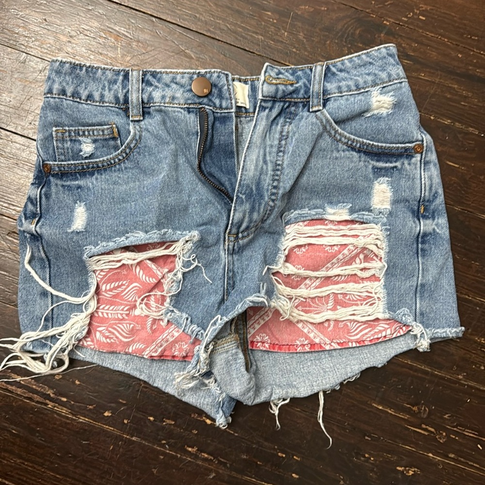 High waist denim shorts